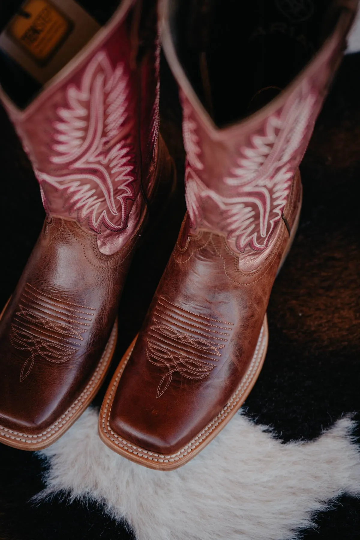 Ariat 'Frontier Calamity Jane' Western Boot - Metallic Desert Sunrise (Sizes 6-10, B & C Widths)