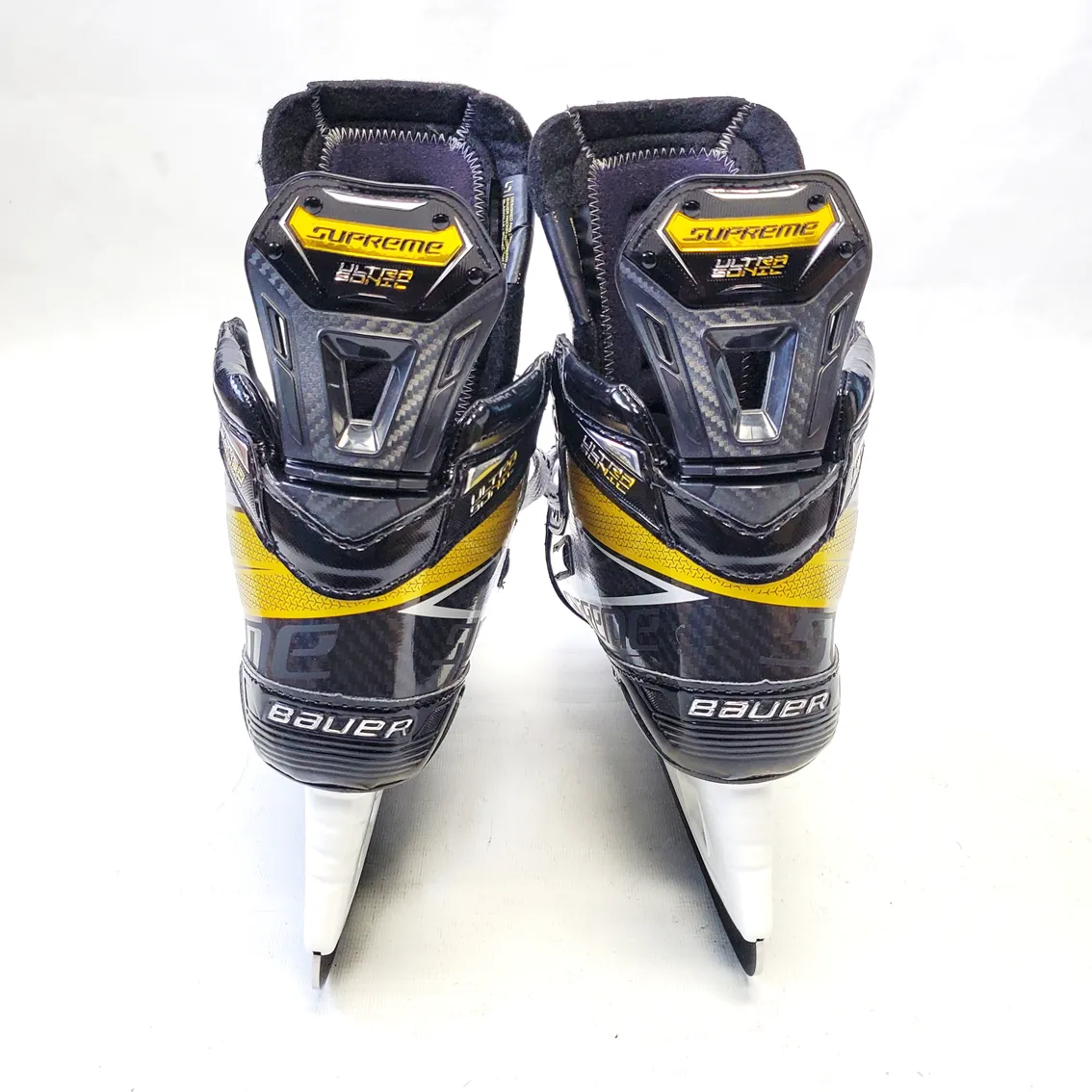 Bauer Supreme Ultrasonic Hockey Skates - Size 5.5 Fit 2