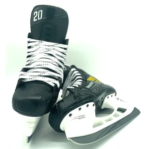 Bauer Supreme Ultrasonic - New Pro Stock Hockey Skates - Size 7.5D