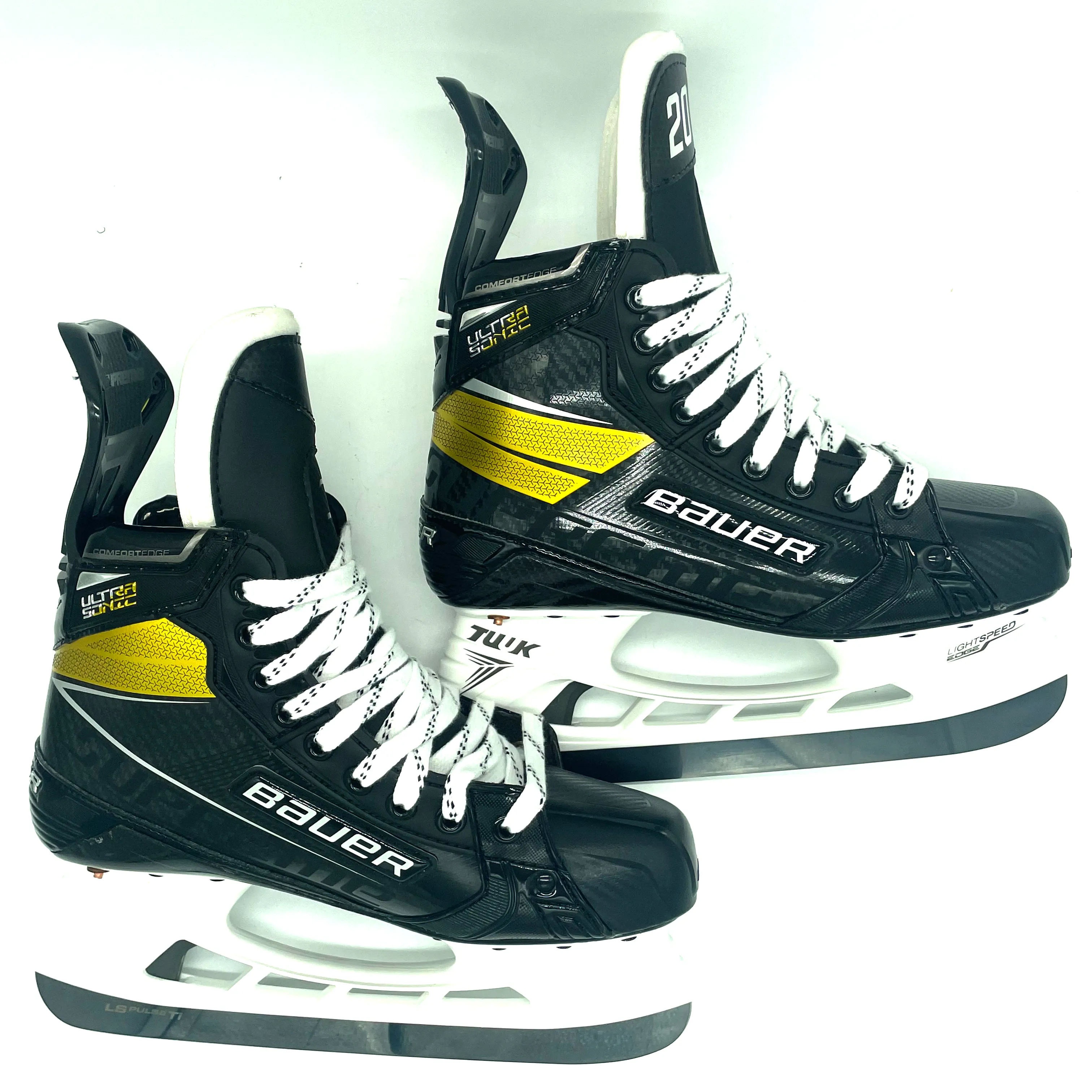 Bauer Supreme Ultrasonic - New Pro Stock Hockey Skates - Size 7.5D