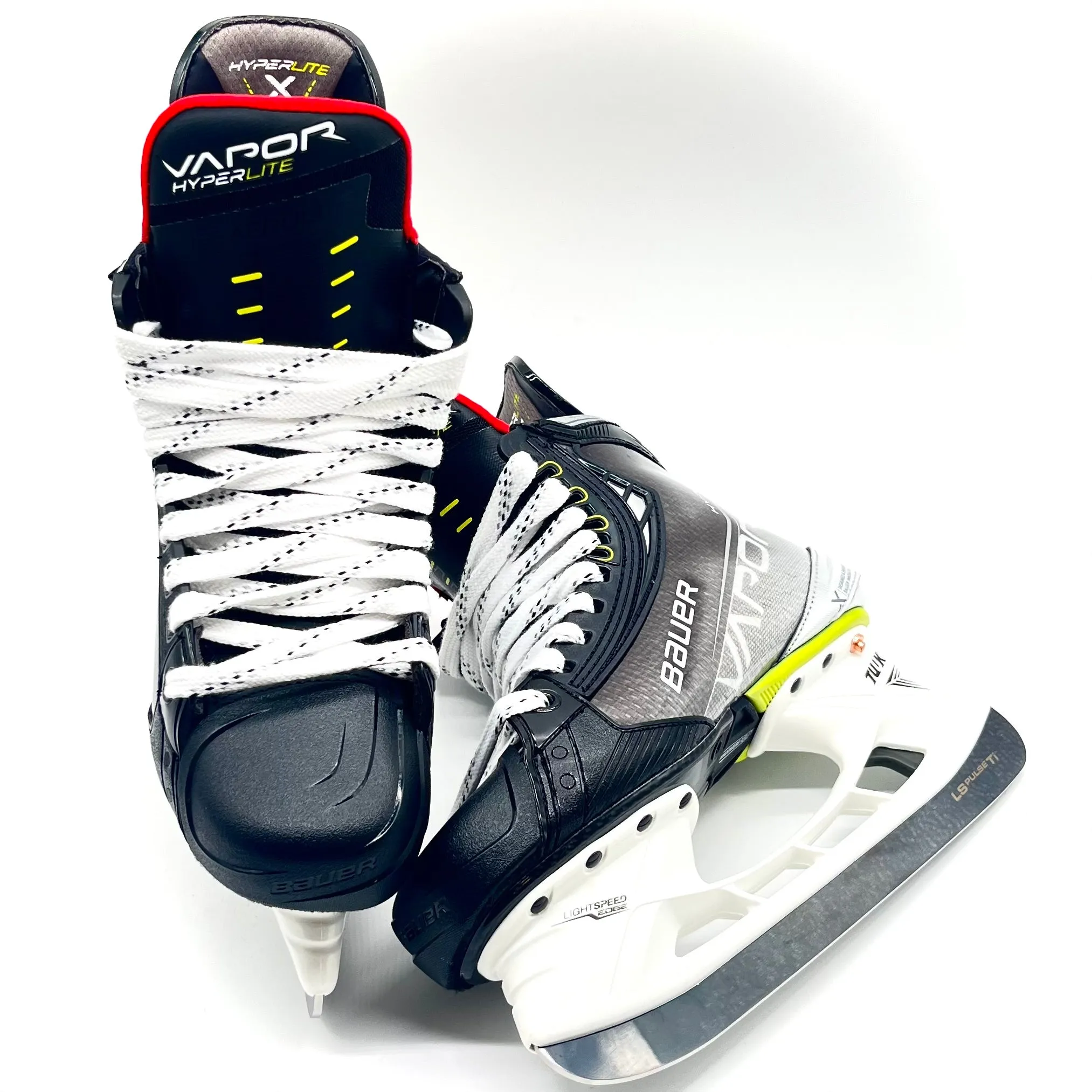 Bauer Vapor Hyperlite - Pro Stock Hockey Skates - Size 5 Fit 1