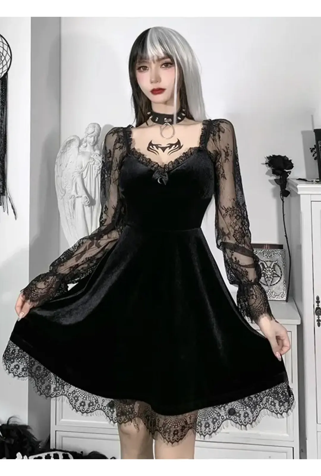 Black Long Sleeve Lace Gothic Dress