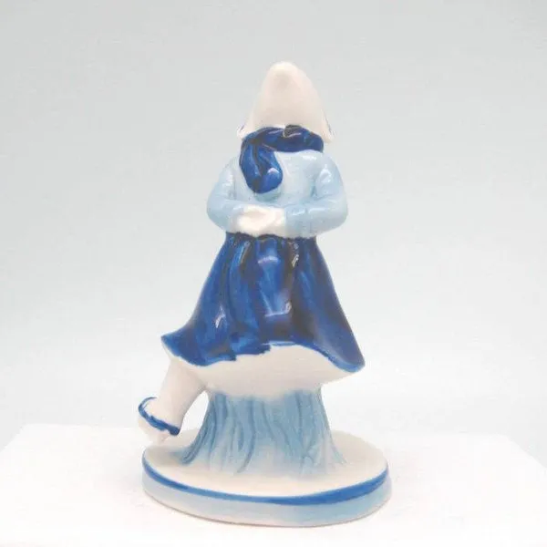 Blue and White Figurine: Dutch Girl Skater