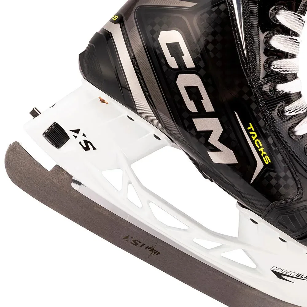 CCM Tacks XF 80 Junior Hockey Skates