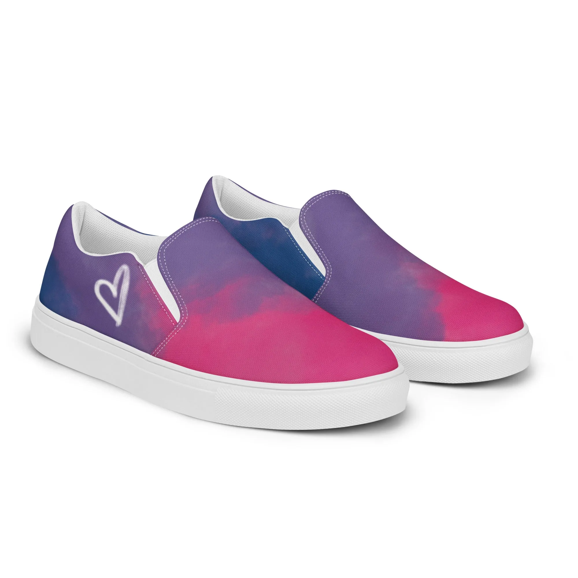 Cloudy Bisexual Slip-on Canvas Shoes (Fem Sizing)