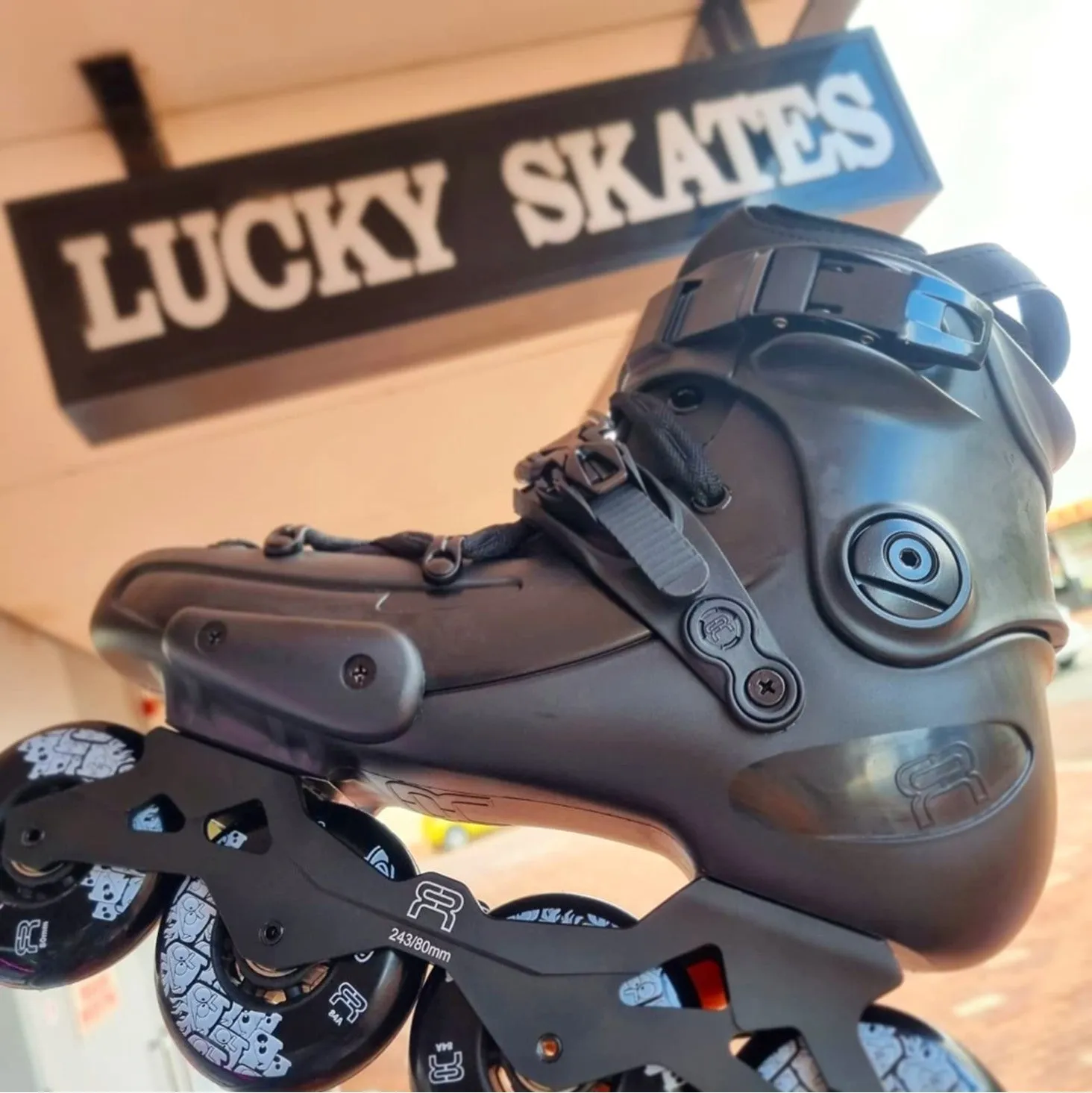 FR FR1 80mm Black Inline Skates