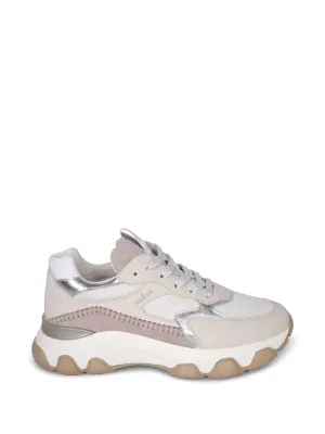 Hyperactive beige sneakers