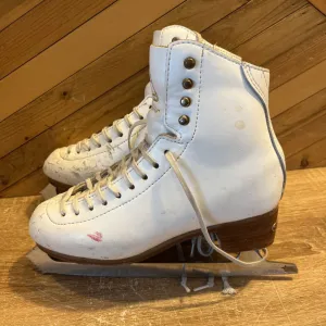 Jackson - Competitor Figure Skates - MSRP $420: White-women-4.5