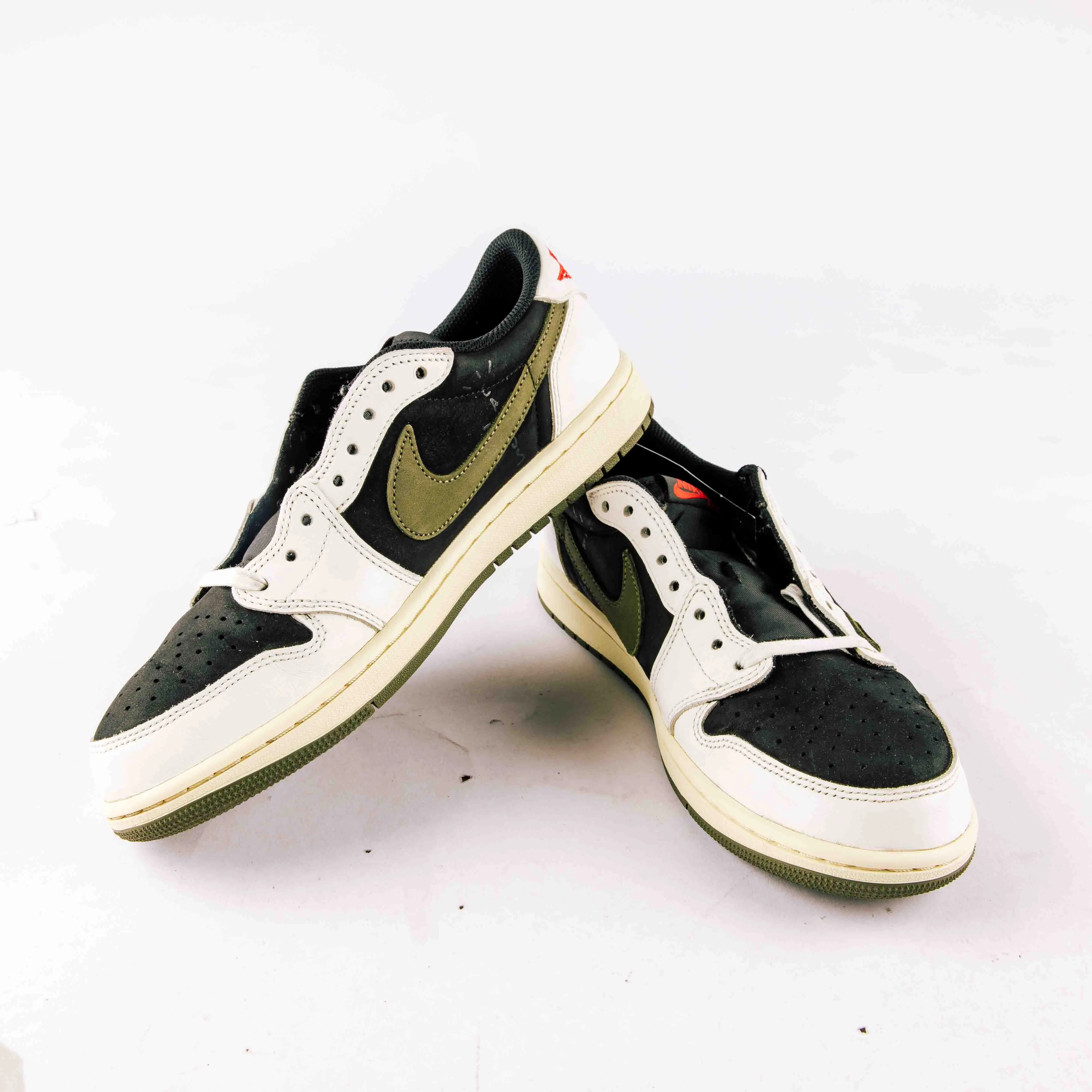 Jordan 1 Retro Low OG SP Travis Scott Olive (W) - Used - 0728