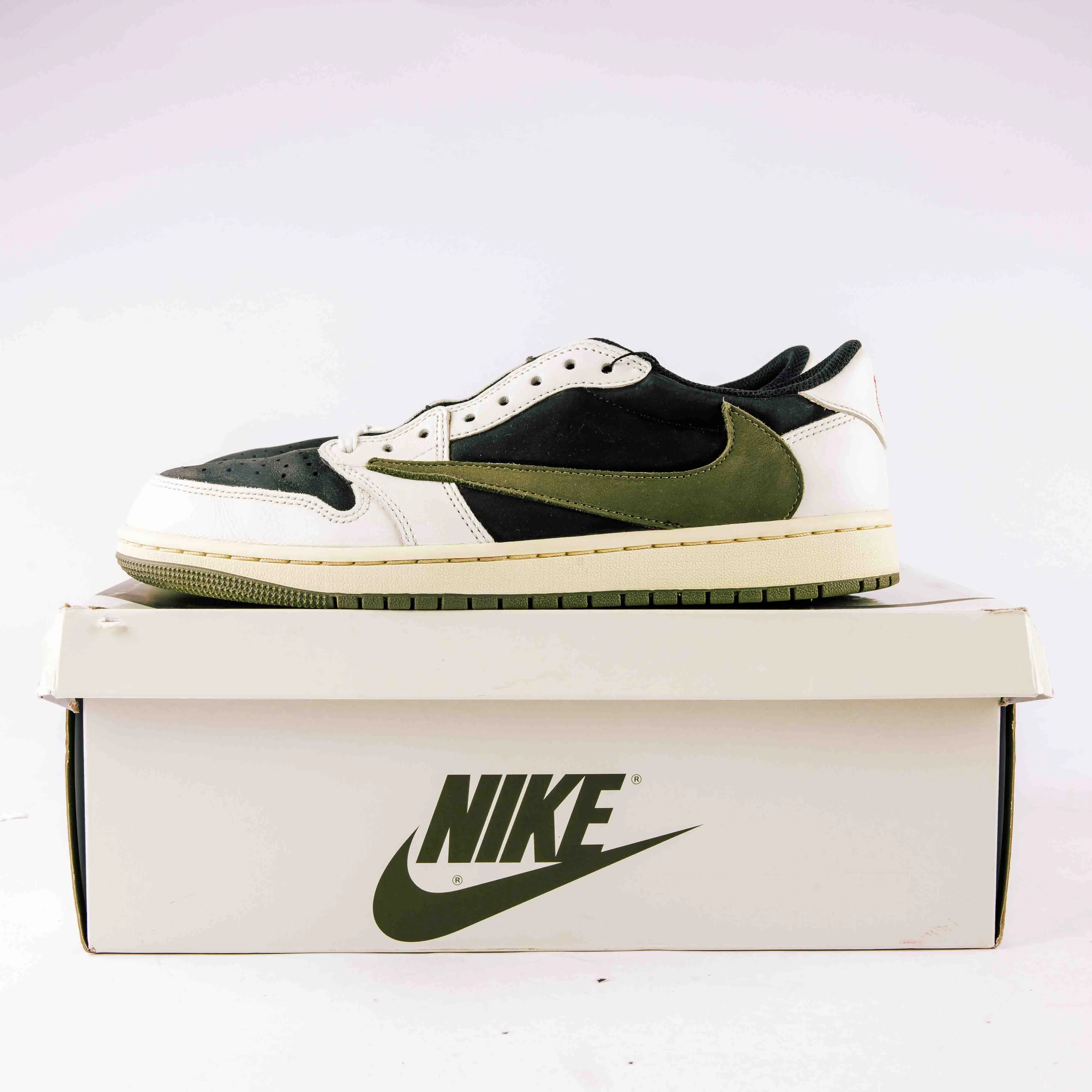 Jordan 1 Retro Low OG SP Travis Scott Olive (W) - Used - 0728