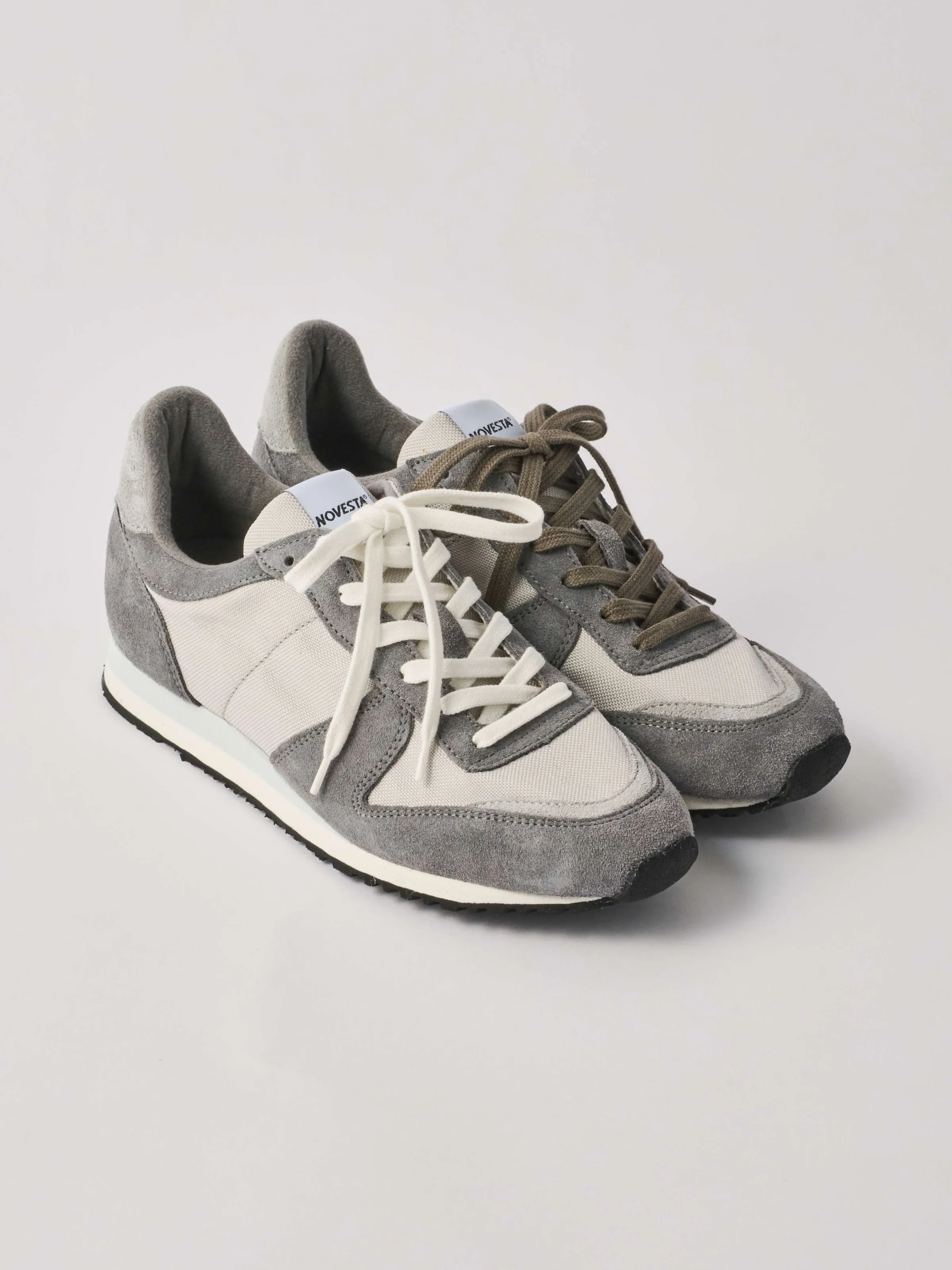 MARATHON CLASSIC (ALL GRAY) スニーカー