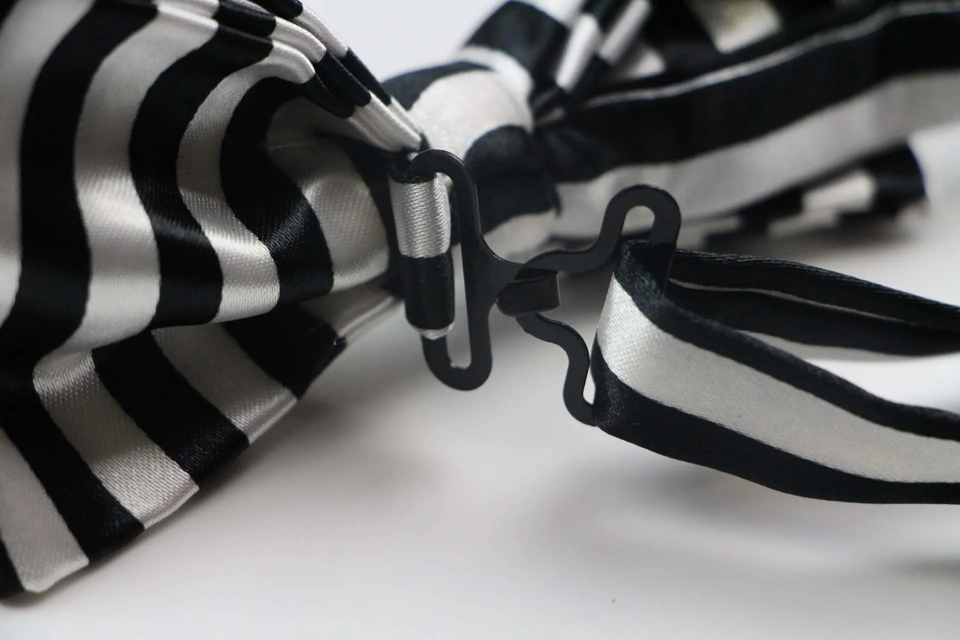 Mens Black & White Vertical Stripes Patterned Bow Tie