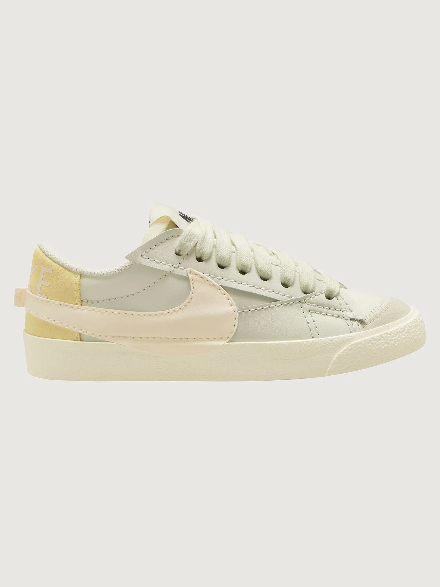 Nike Blazer Low '77 Jumbo - Sea Glass/Pale Ivory - Alabaster-Sail