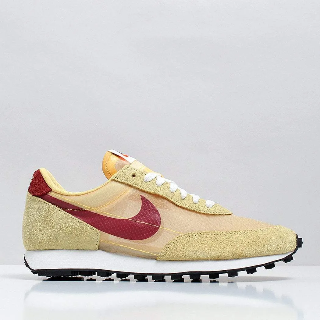 Nike DayBreak SP Shoes