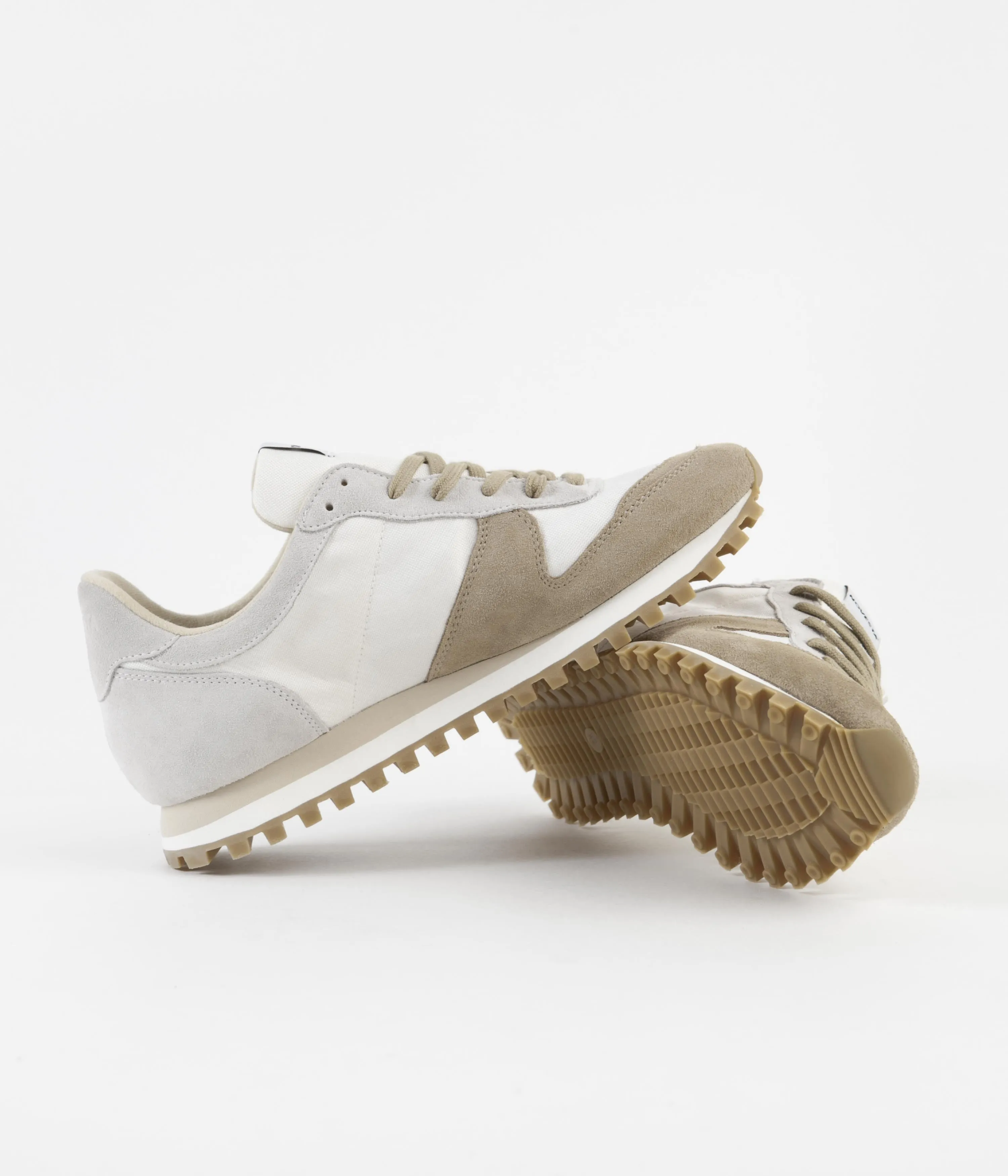 Novesta Marathon Trail Shoes - White / Beige