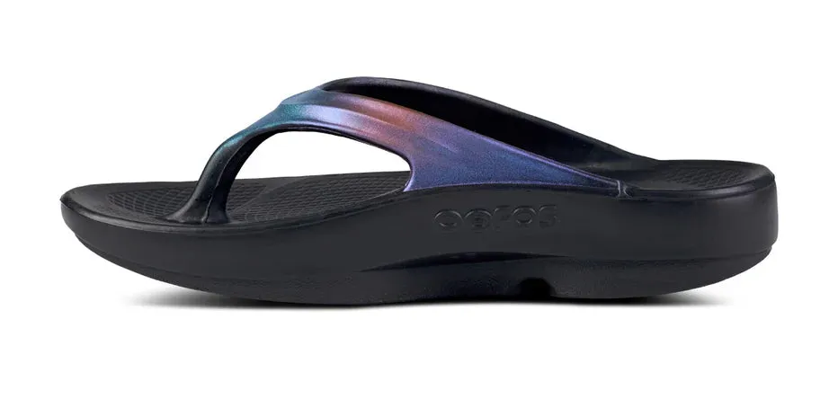 Oofos | OOlala Luxe Sandal | Women's | Midnight Spectre