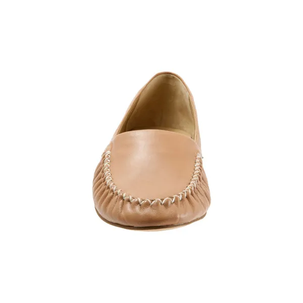 Trotters Mila Tan Leather (Women's)