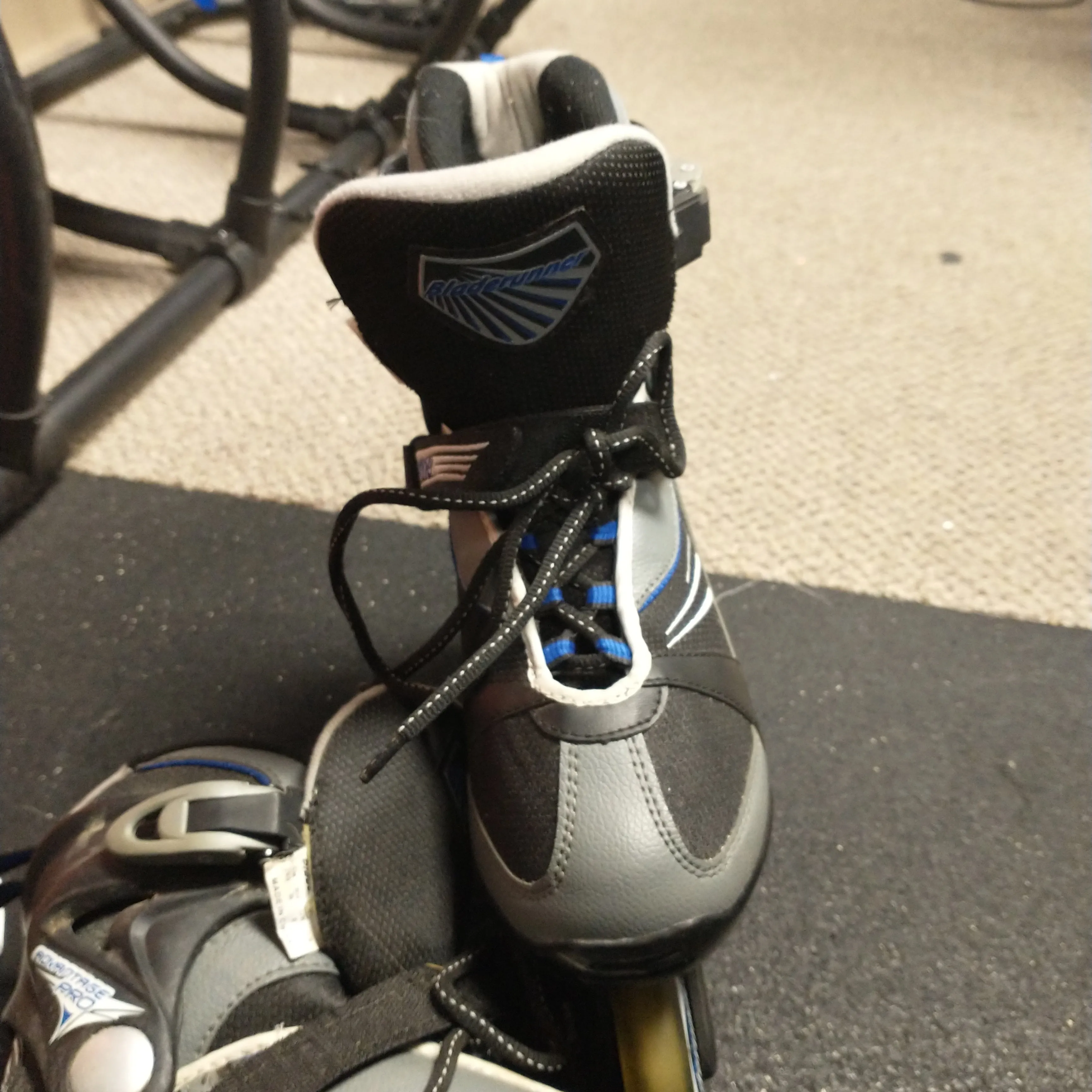 Used Bladerunner Advantage Pro Inline Skates Size 7